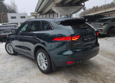 Фото Jaguar F-Pace