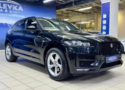 Фото Jaguar F-Pace