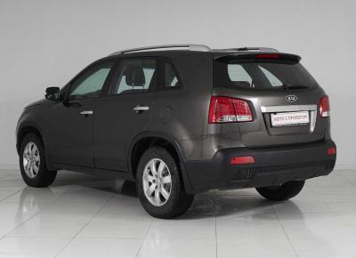 Фото Kia Sorento