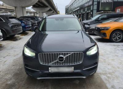 Фото Volvo XC90