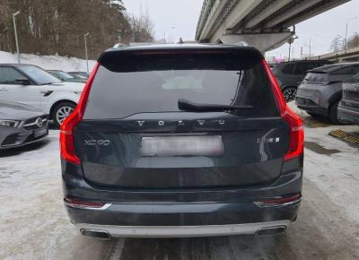 Фото Volvo XC90