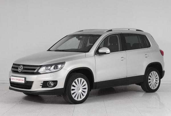 Volkswagen Tiguan, 2012 год выпуска с двигателем Бензин, 1 650 000 RUB в г. Москва