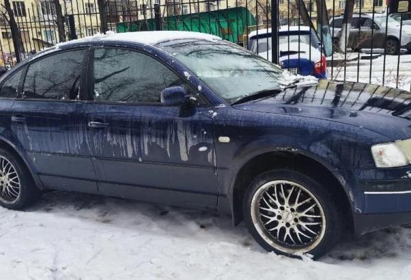 Volkswagen Passat, 2000 год выпуска с двигателем Бензин, 350 000 RUB в г. Екатеринбург