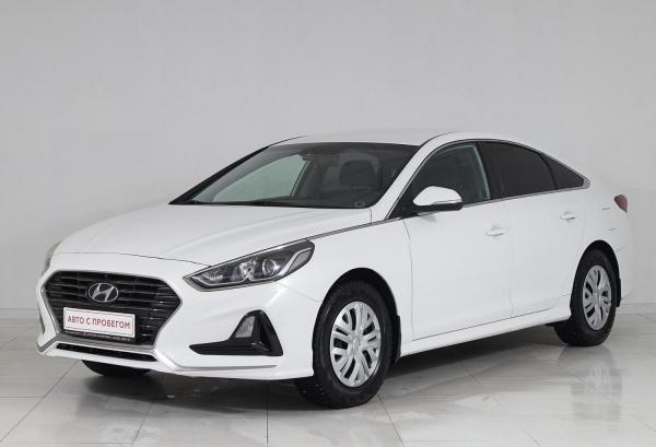 Hyundai Sonata, 2019 год выпуска с двигателем Бензин, 1 945 000 RUB в г. Москва