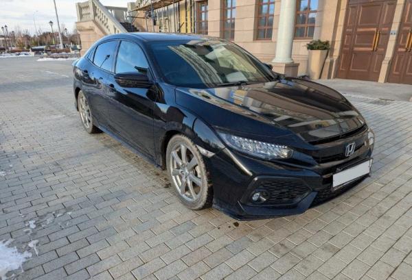 Honda Civic, 2018 год выпуска с двигателем Бензин, 2 050 000 RUB в г. Челябинск