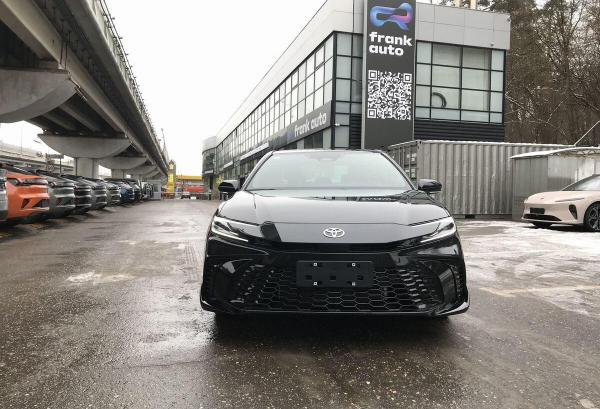 Toyota Camry, 2024 год выпуска с двигателем Бензин, 5 600 000 RUB в г. Москва