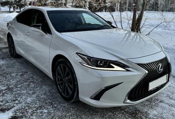 Lexus ES, 2021 год выпуска с двигателем Бензин, 4 200 000 RUB в г. Иркутск