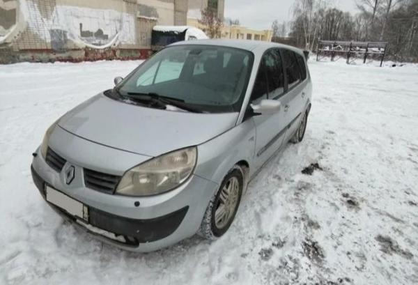 Renault Scenic, 2005 год выпуска с двигателем Бензин, 600 000 RUB в г. Ярославль