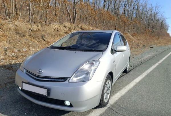 Toyota Prius, 2009 год выпуска с двигателем Гибрид, 780 000 RUB в г. Владивосток