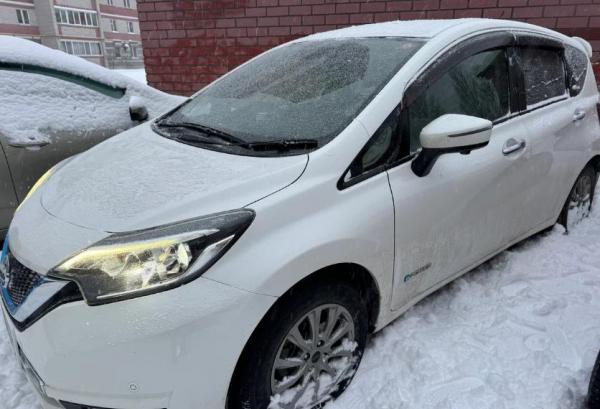 Nissan Note, 2016 год выпуска с двигателем Гибрид, 1 360 000 RUB в г. Набережные Челны