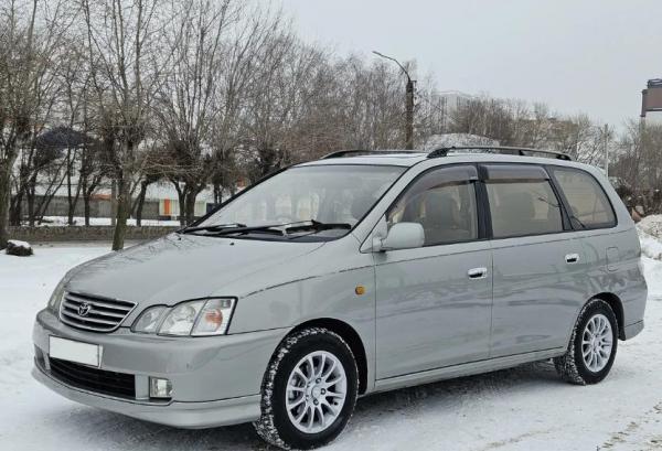 Toyota Gaia, 1998 год выпуска с двигателем Бензин, 589 000 RUB в г. Киров