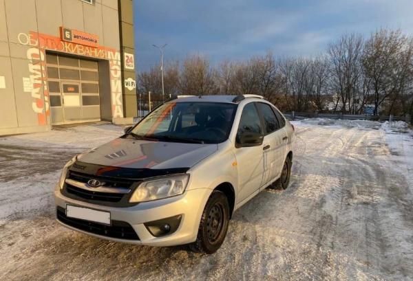 LADA (ВАЗ) Granta, 2015 год выпуска с двигателем Бензин, 535 000 RUB в г. Липецк