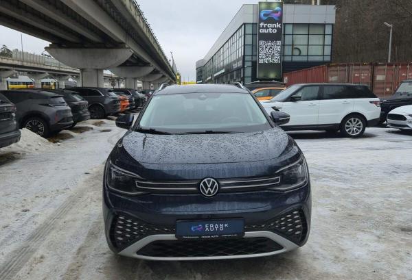 Volkswagen ID.6, 2022 год выпуска с двигателем Электро, 3 450 000 RUB в г. Москва