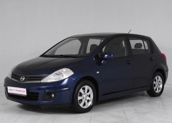 Nissan Tiida, 2010 год выпуска с двигателем Бензин, 1 041 000 RUB в г. Москва