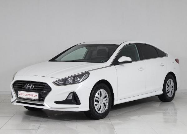 Hyundai Sonata, 2019 год выпуска с двигателем Бензин, 1 945 000 RUB в г. Москва