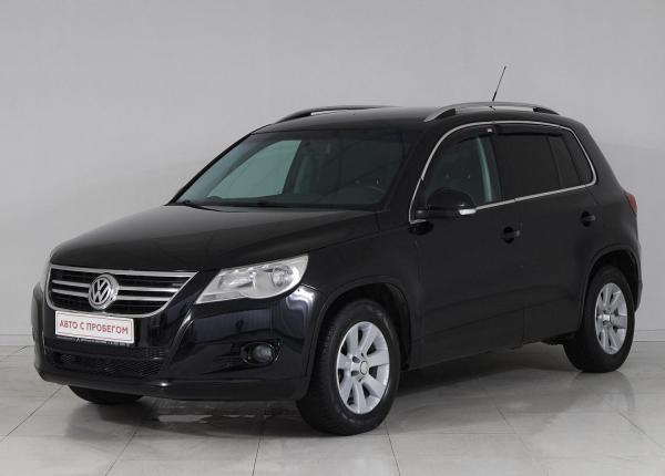 Volkswagen Tiguan, 2010 год выпуска с двигателем Бензин, 1 255 000 RUB в г. Москва