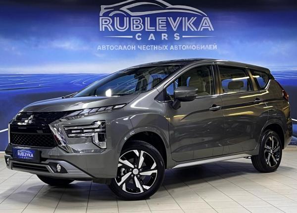 Mitsubishi Xpander, 2023 год выпуска с двигателем Бензин, 3 290 000 RUB в г. Москва