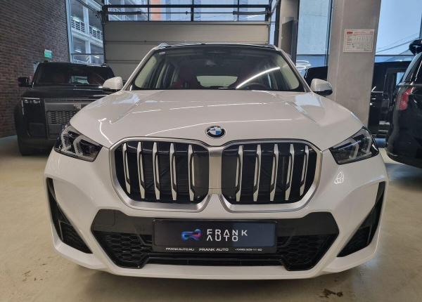 BMW X1, 2024 год выпуска с двигателем Бензин, 6 800 000 RUB в г. Москва