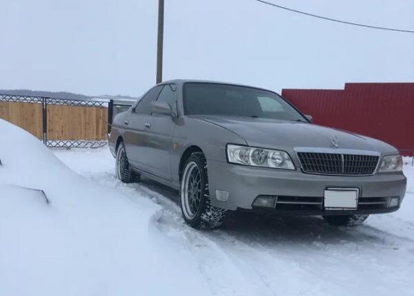 Nissan Laurel, 2000 год выпуска с двигателем Бензин, 675 000 RUB в г. Набережные Челны