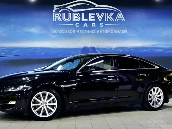 Jaguar XJ, 2018 год выпуска с двигателем Бензин, 5 929 000 RUB в г. Москва