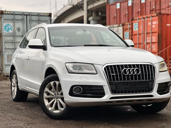 Audi Q5, 2012 год выпуска с двигателем Бензин, 1 599 000 RUB в г. Москва