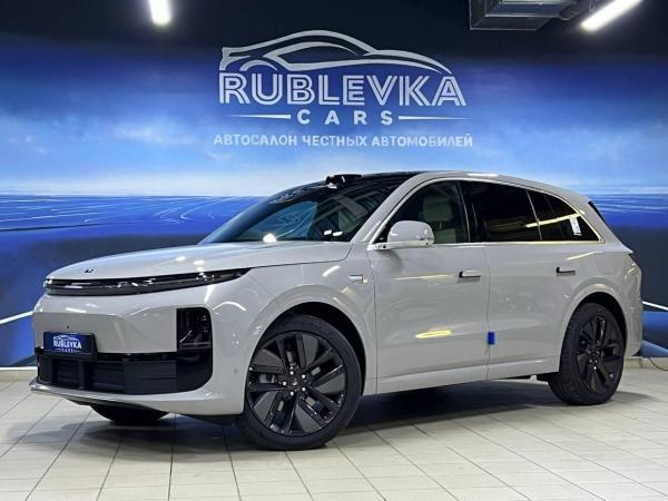 LiXiang L6, 2024 год выпуска с двигателем Гибрид, 6 449 000 RUB в г. Москва