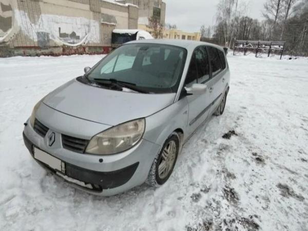 Renault Scenic, 2005 год выпуска с двигателем Бензин, 600 000 RUB в г. Ярославль