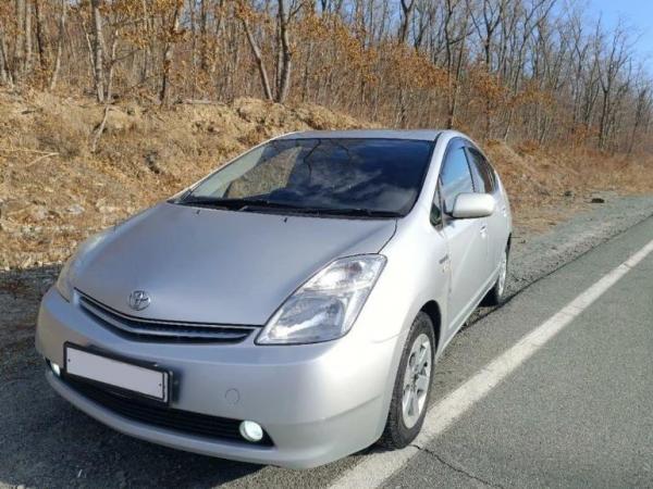 Toyota Prius, 2009 год выпуска с двигателем Гибрид, 780 000 RUB в г. Владивосток