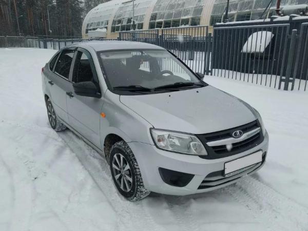 LADA (ВАЗ) Granta, 2015 год выпуска с двигателем Бензин, 570 000 RUB в г. Томск