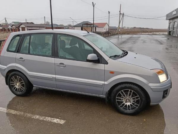 Ford Fusion, 2012 год выпуска с двигателем Бензин, 670 000 RUB в г. Астрахань