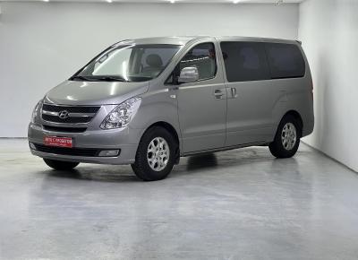 Фото Hyundai Grand Starex