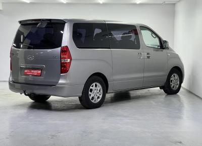 Фото Hyundai Grand Starex