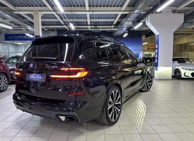 Фото BMW X7