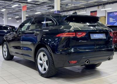 Фото Jaguar F-Pace