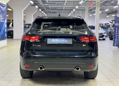 Фото Jaguar F-Pace