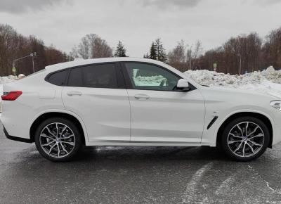 Фото BMW X4