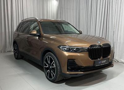 Фото BMW X7