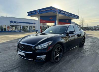 Фото Infiniti Q70