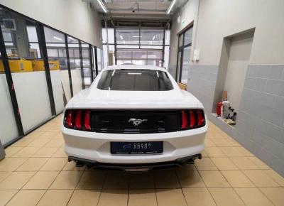 Фото Ford Mustang