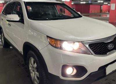 Фото Kia Sorento