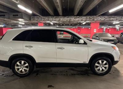 Фото Kia Sorento