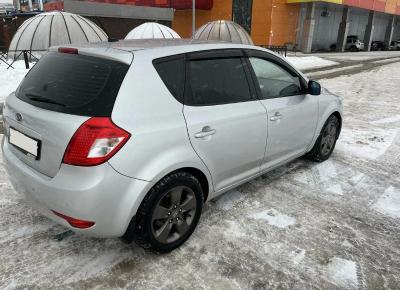 Фото Kia Ceed