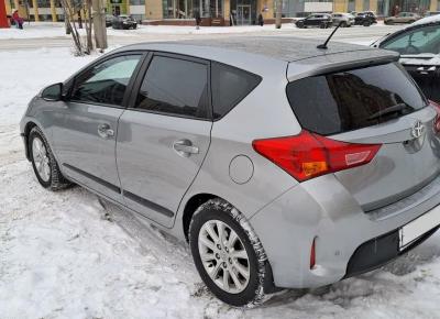 Фото Toyota Auris