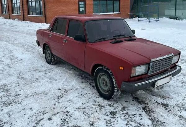 LADA (ВАЗ) 2107, 2005 год выпуска с двигателем Бензин, 100 000 RUB в г. Чебоксары