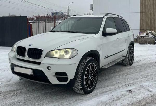 BMW X5, 2012 год выпуска с двигателем Дизель, 2 449 000 RUB в г. Курск