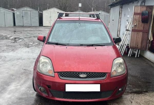 Ford Fiesta, 2008 год выпуска с двигателем Бензин, 230 000 RUB в г. Санкт-Петербург