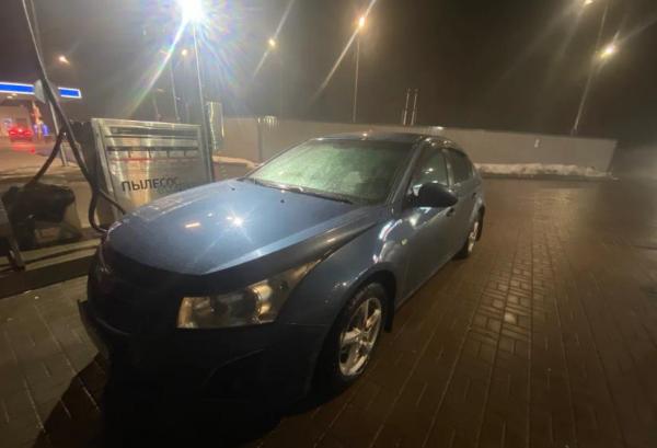 Chevrolet Cruze, 2013 год выпуска с двигателем Бензин, 800 000 RUB в г. Санкт-Петербург