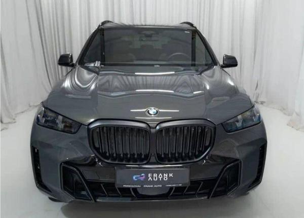 BMW X5, 2023 год выпуска с двигателем Дизель, 18 400 000 RUB в г. Москва