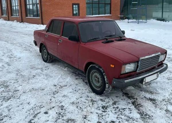 LADA (ВАЗ) 2107, 2005 год выпуска с двигателем Бензин, 100 000 RUB в г. Чебоксары