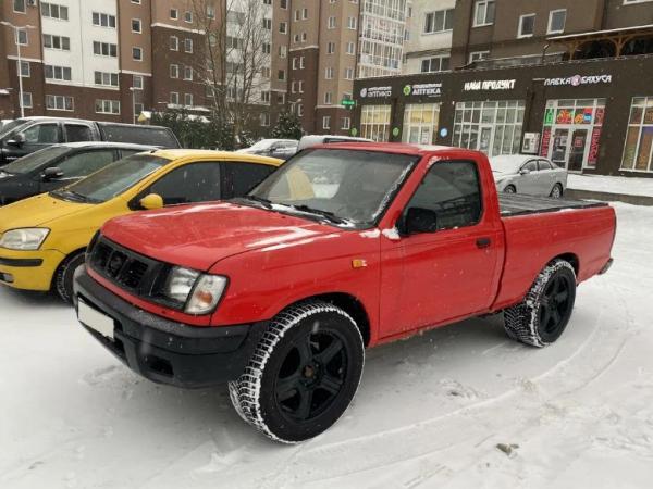 Nissan Navara (Frontier), 1999 год выпуска с двигателем Бензин, 700 000 RUB в г. Калининград